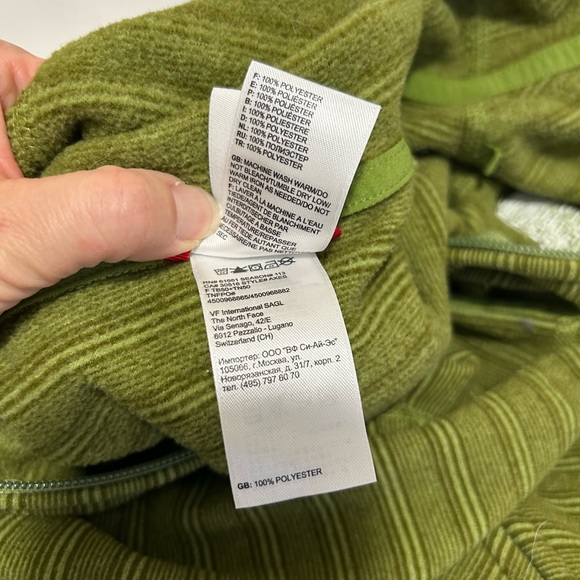 The North Face TKA 100 Fleece Hoodie - Picture 11 of 11